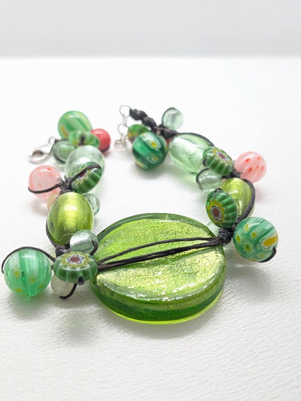 Summer Fiesta Style NEW Leather knotted confetti glass beaded bracelet - Picture 5 of 8